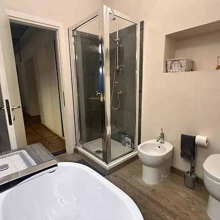 In By The Pantheon Rom