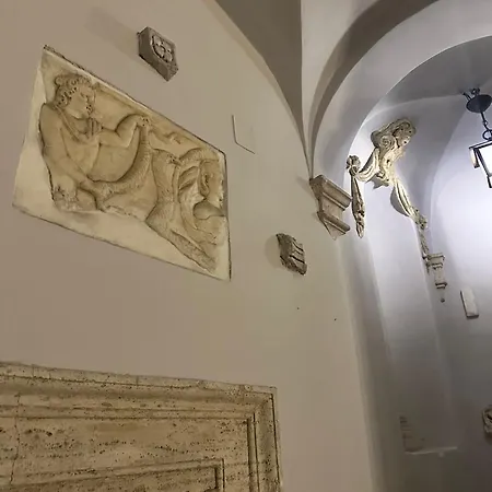 In By The Pantheon * Rom