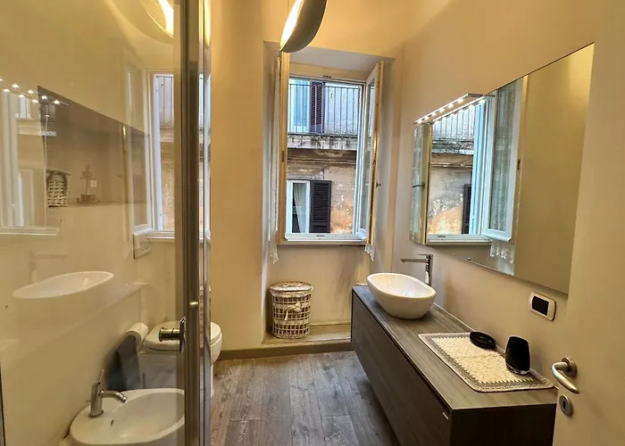 아파트 In By The Pantheon *